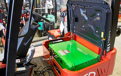 Forklift truck with exposed battery