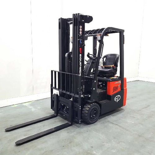 EP 3 WHEEL Ex-Demo Model zoomed out side on view.