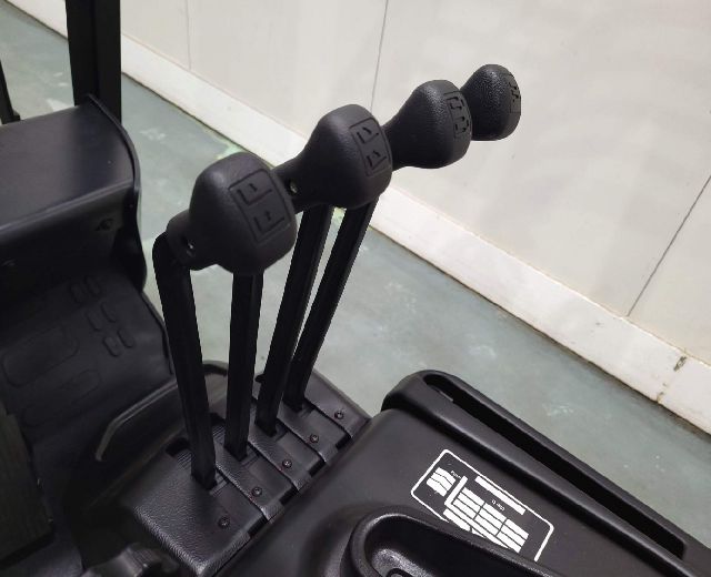 EP 3 WHEEL Ex-Demo Model close up of controls.