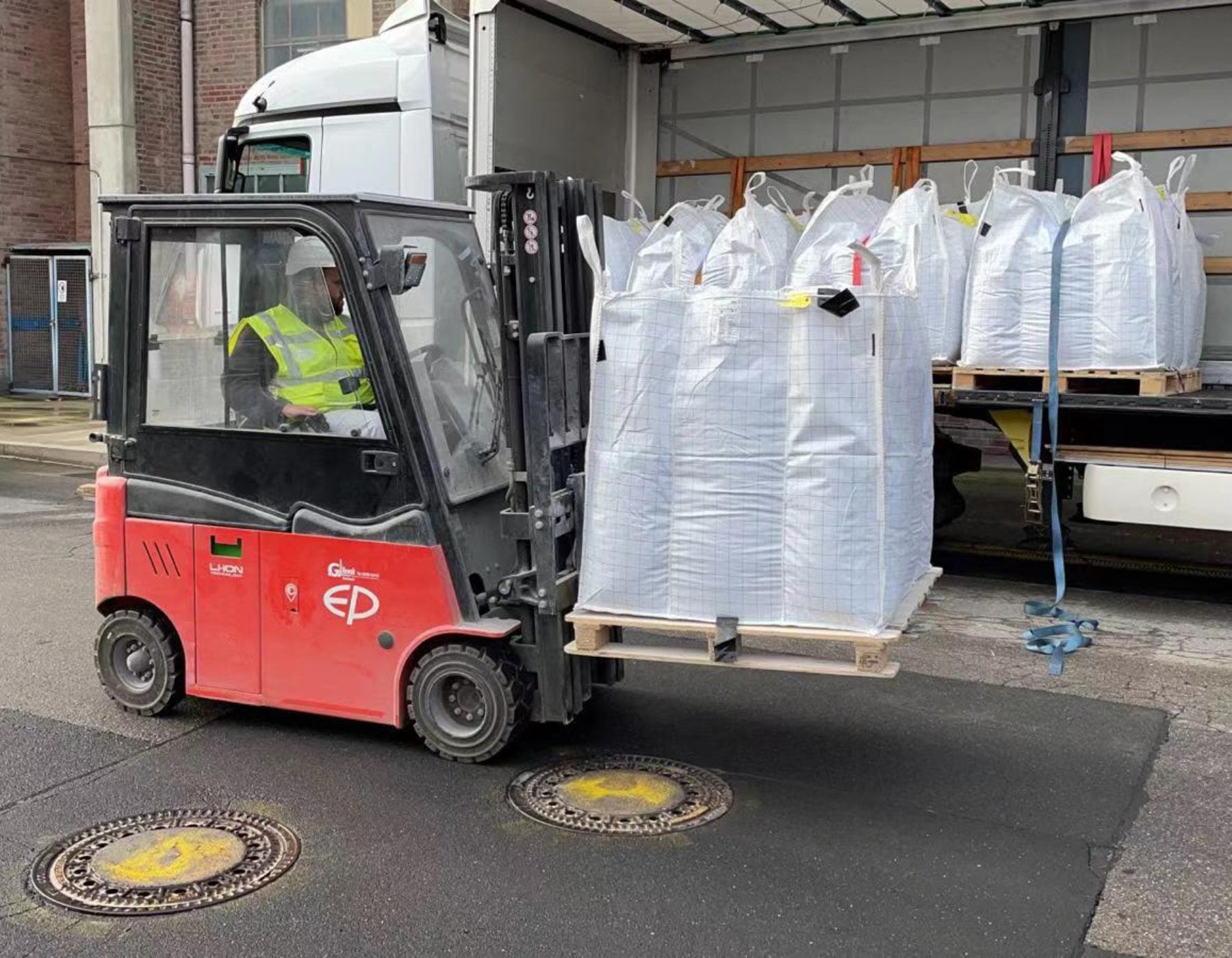 Red EP electric forklift