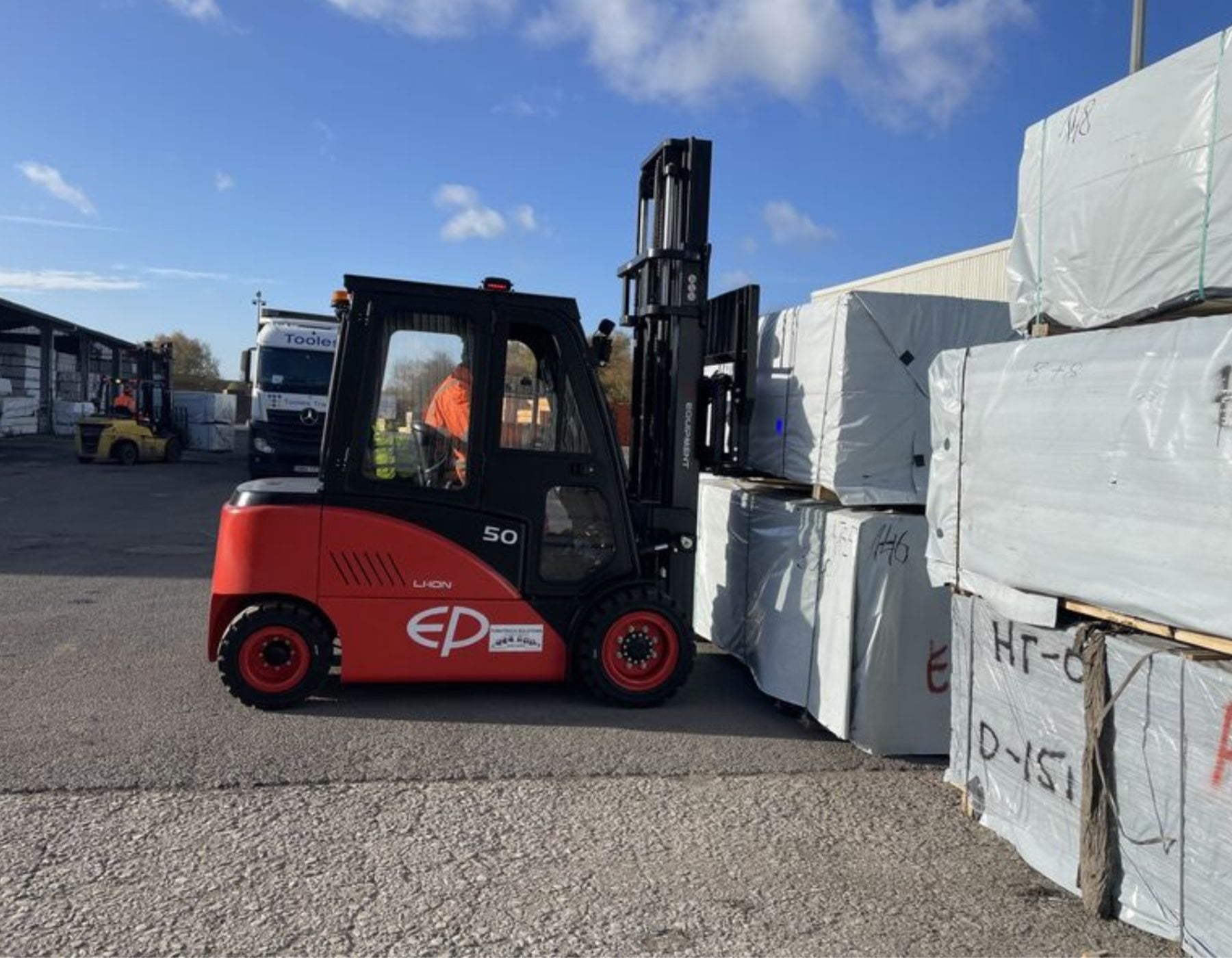 Red EP electric forklift