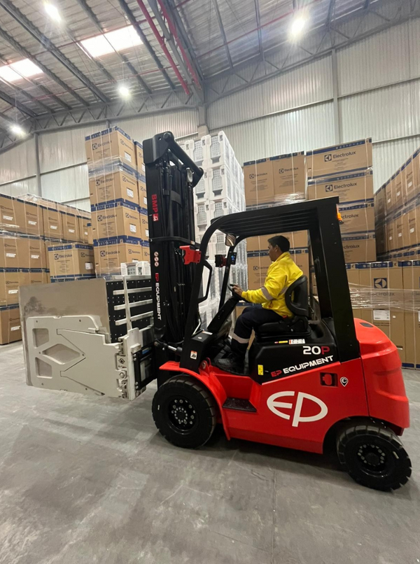 Forklifts UK: Complete Buying & Hire Guide