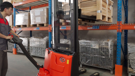 Side view of a red EP electric pallet truck labeled 'EPL1531 Li-ion